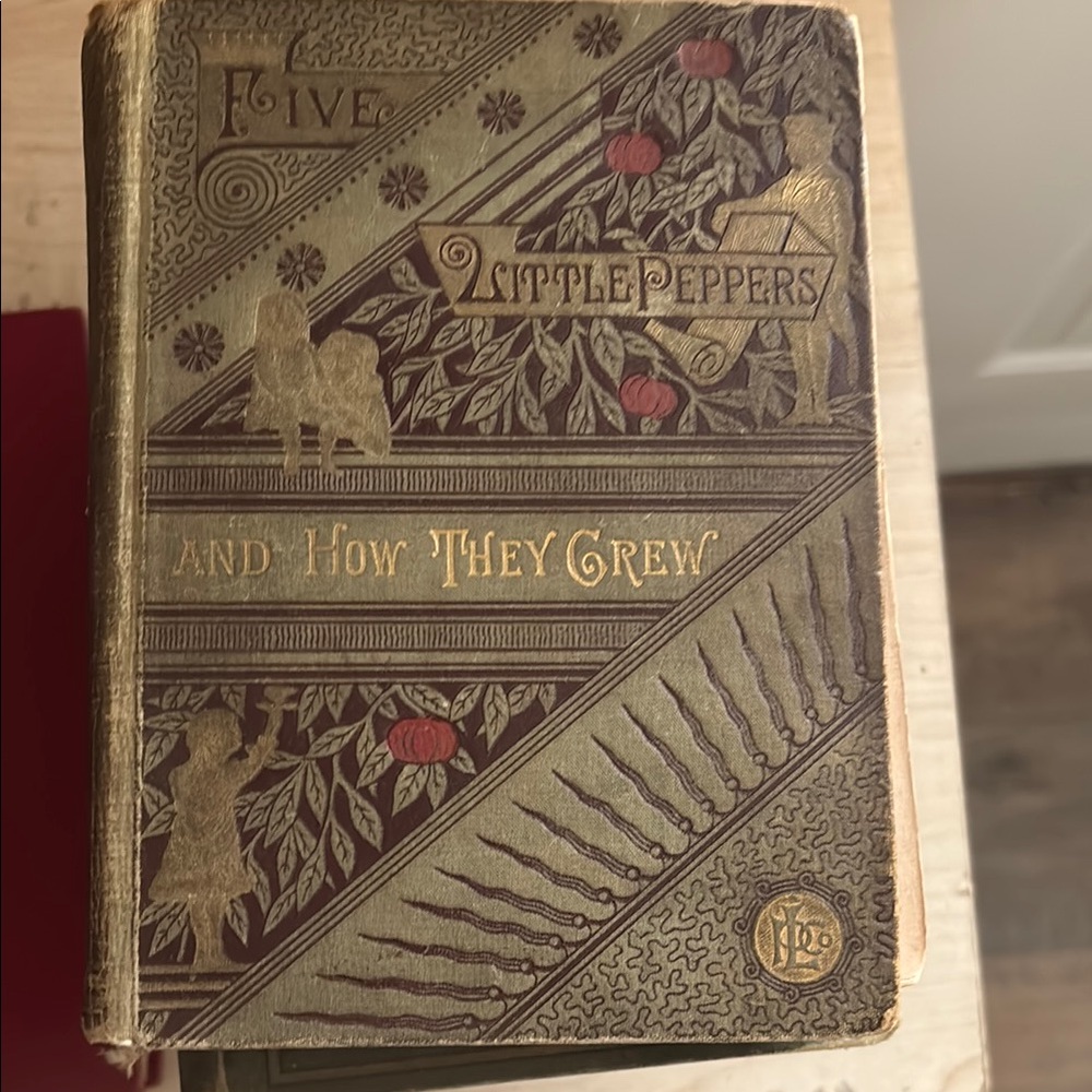 Vintage 'Five Little Peppers and How They Grew' Book